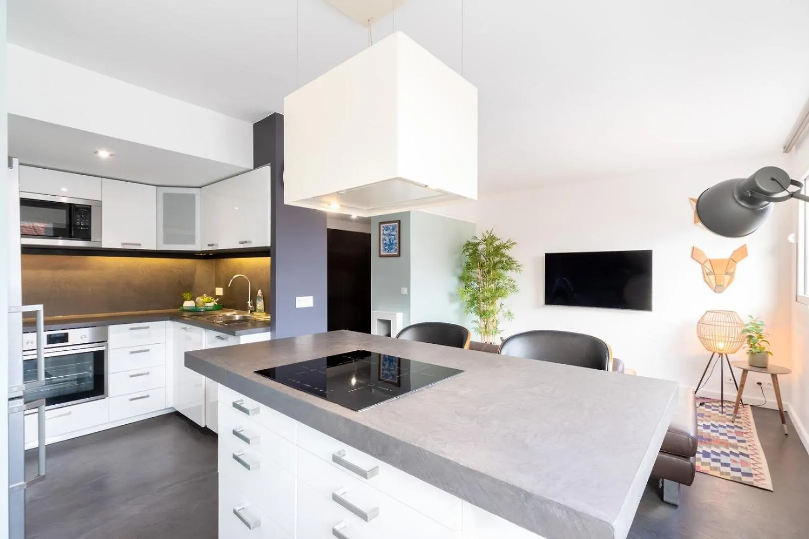 Hypercentre: Apartment Near Station With Parking Lille